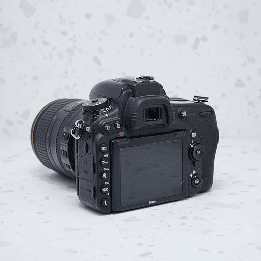 Nikon D750 + 24-120mm - USADO 4