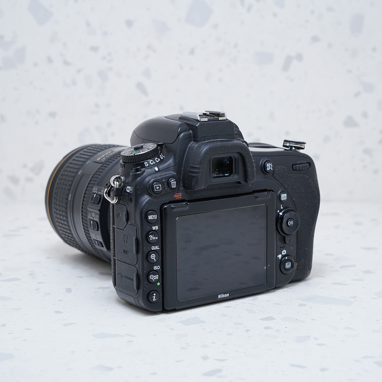 Nikon D750 + 24-120mm - USADO 4