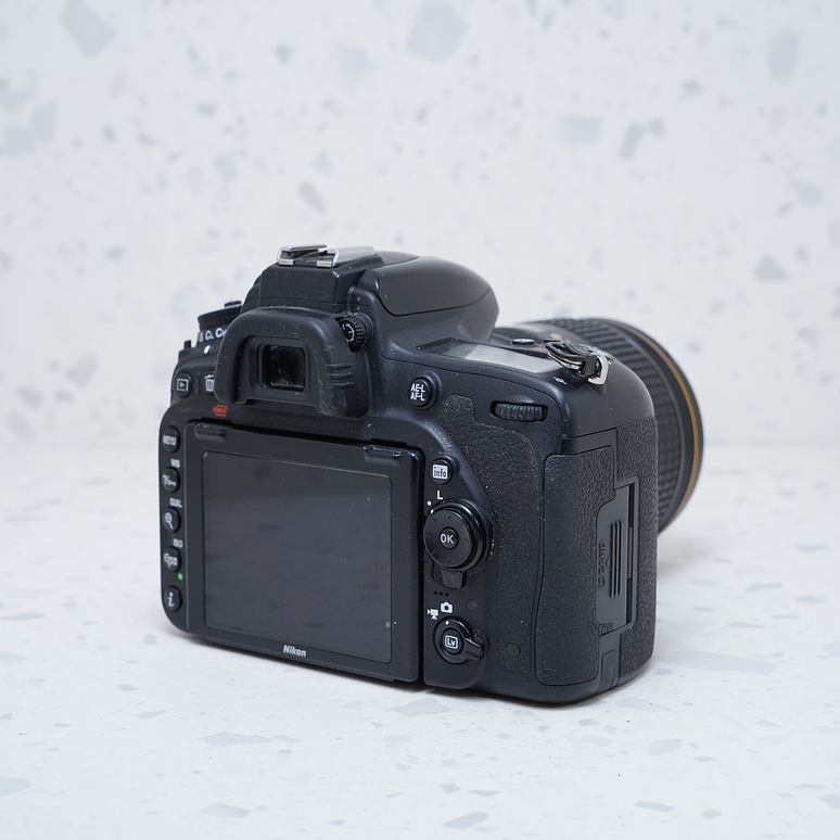 Nikon D750 + 24-120mm - USADO 5