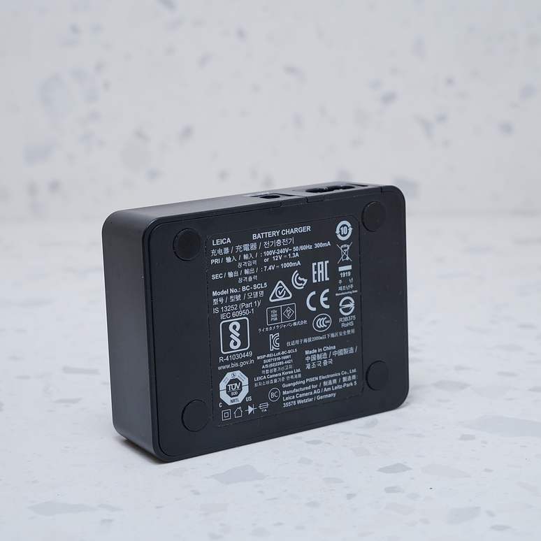 Cargador Leica BC-SCL5 - USADO 3