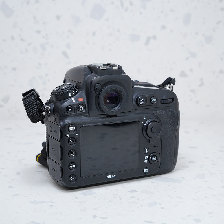 Nikon D810 (Body) - USADO 4