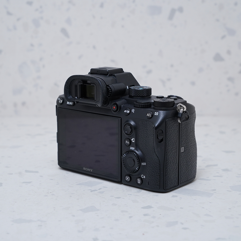 Cámara Sony A7III (Body)  + Accesorios - USADO 6