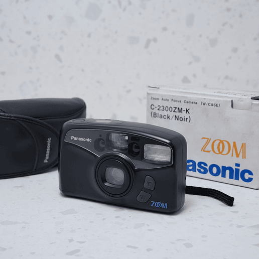 Panasonic C-2300ZM - USADO 2