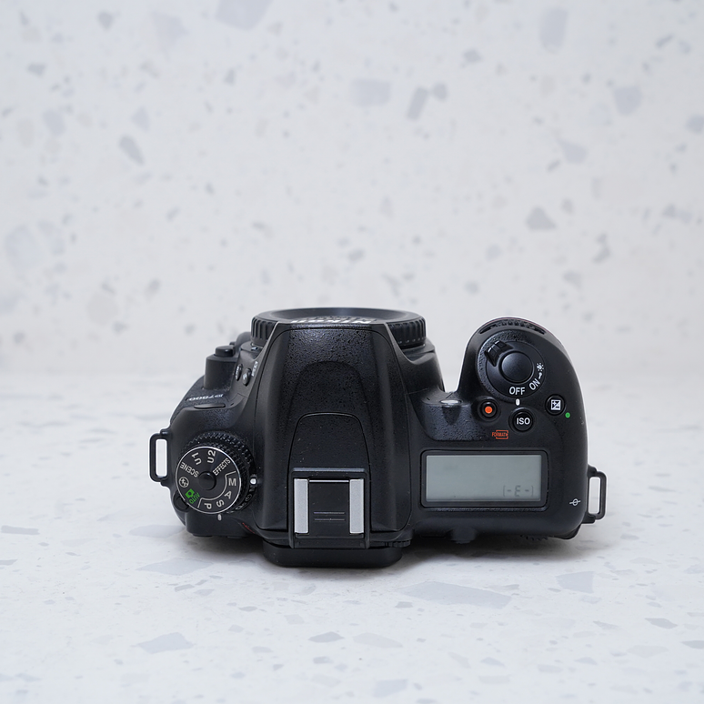 Nikon D7500 (Body) - USADO 6