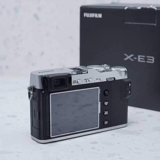 FUJIFILM X-E3 Body - USADO 4
