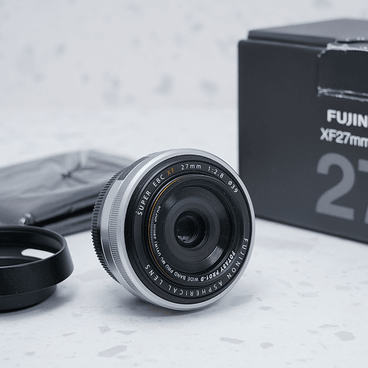 FUJIFILM XF 27mm f/2.8 - USADO 4