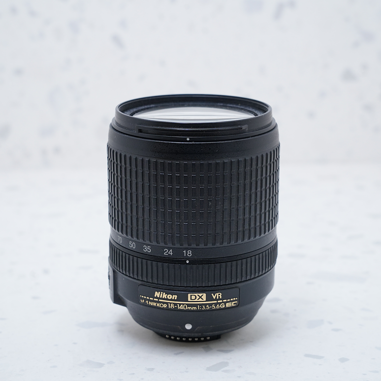 Nikon AF-S DX NIKKOR 18-140mm f3.5-5.6G ED VR - USADO 2