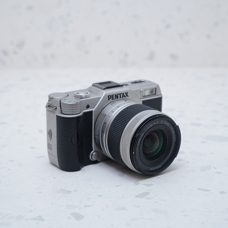 Pentax Q10 + 5-15mm  USADO 5