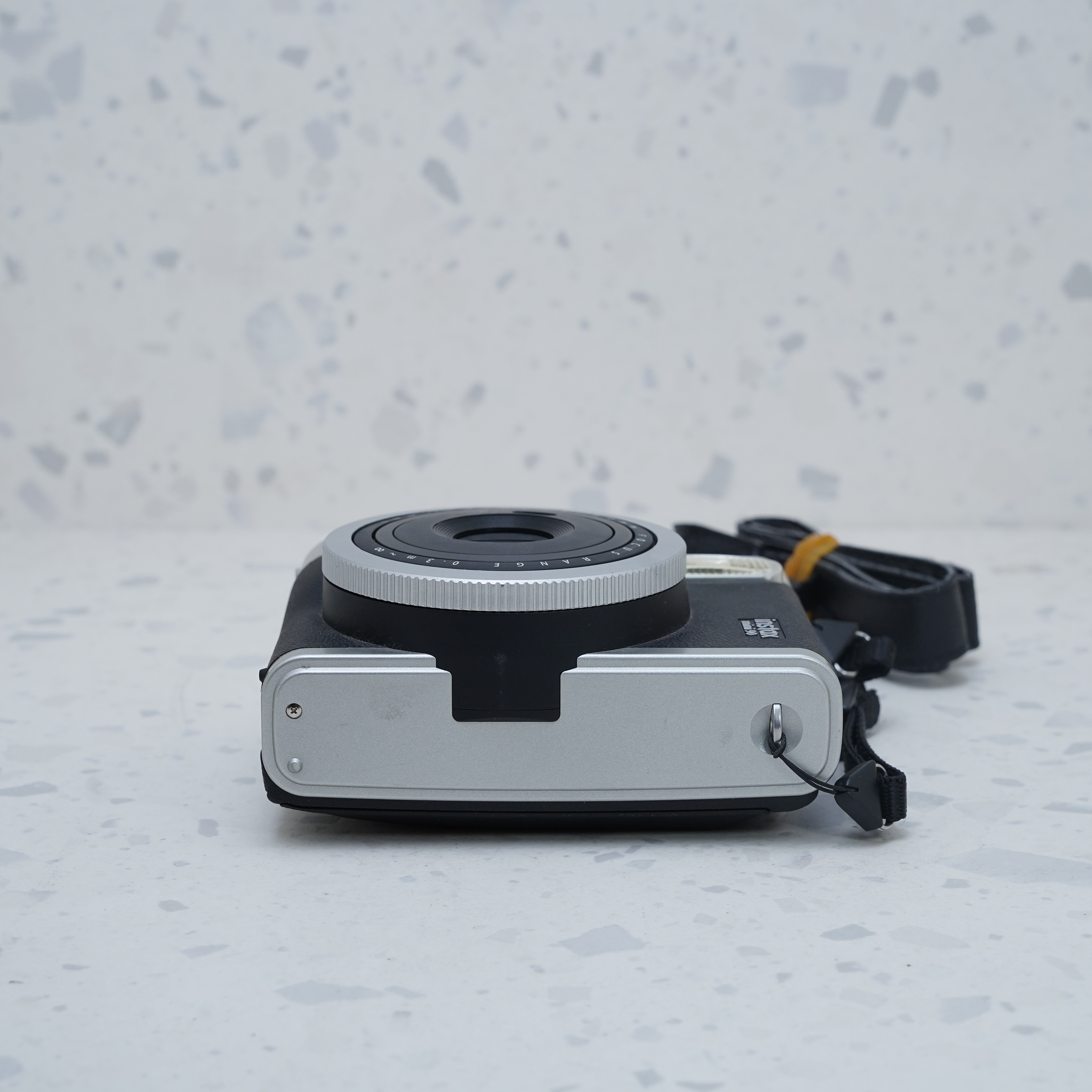 FUJIFILM INSTAX Mini 90 Neo Classic - USADO
