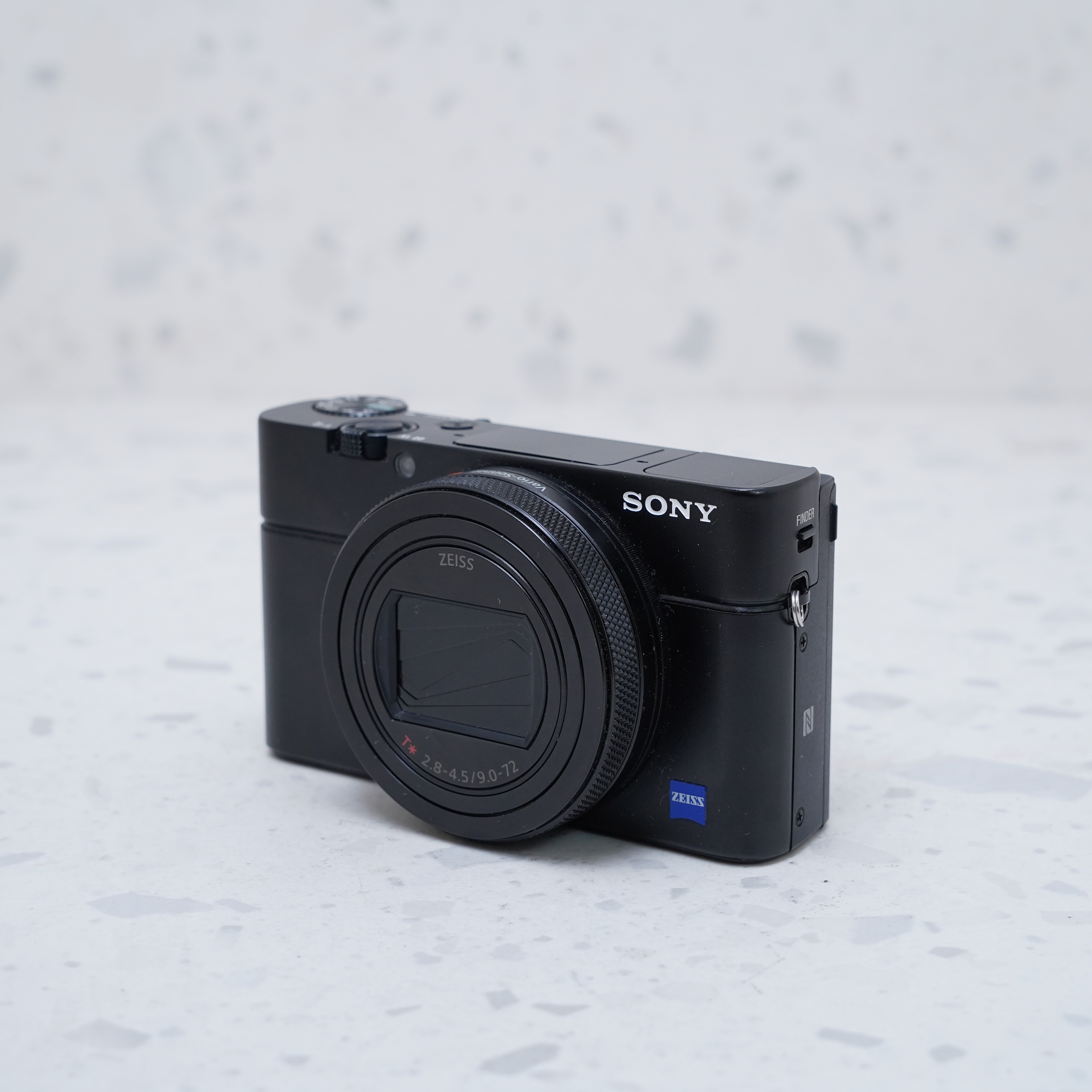 Sony RX100 VII - USADO