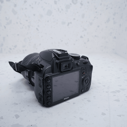 Nikon D3100 + 18-55mm - USADO 3