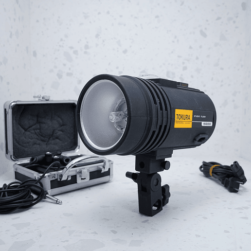 Flash Studion Tokura 5000 + Trigger Fotiox - USADO 1