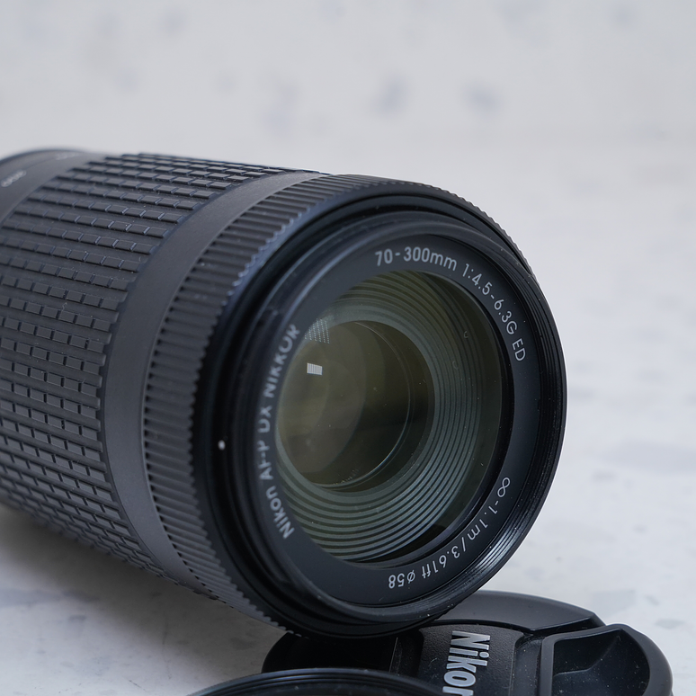 Nikon AF-P DX NIKKOR 70-300mm f/4.5-6.3G ED - USADO 4