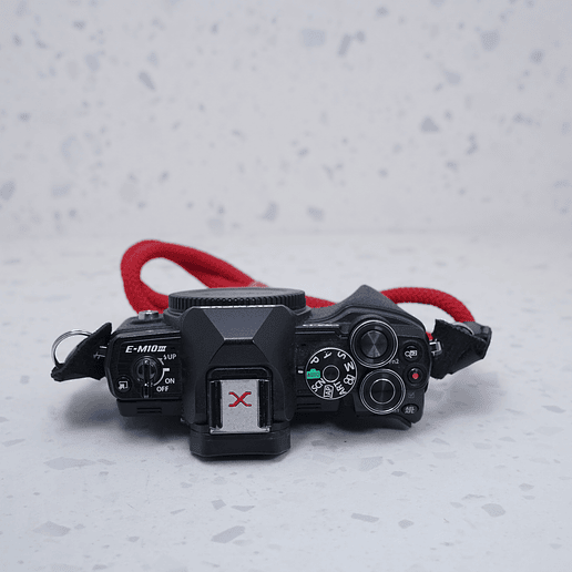 Olympus OM-D E-M10 Mark III - USADO 6