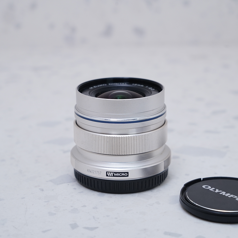Olympus M.Zuiko Digital ED 12mm f/2 - USADO 4