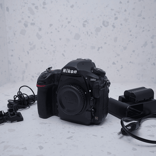 Nikon D850 (Body) - USADO  2