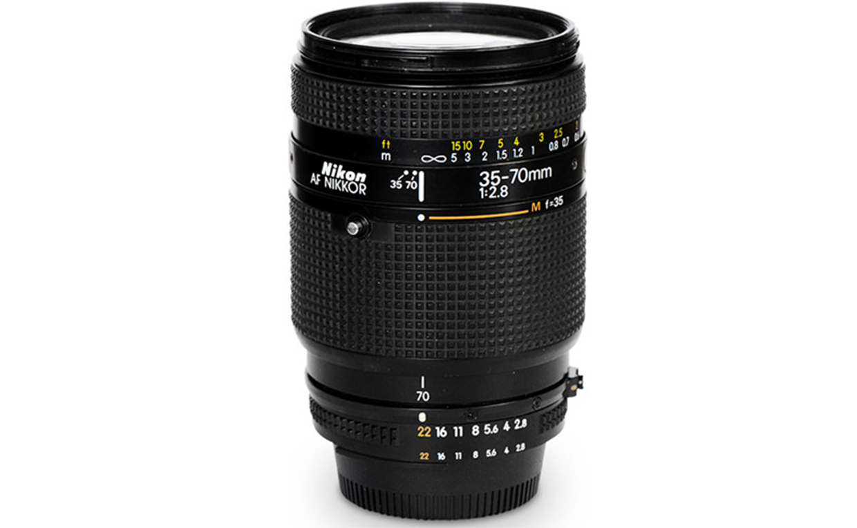 Nikon AF Zoom Nikkor 35-70mm f/2.8D - Usado