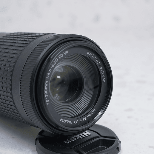 Nikon AF-P DX NIKKOR 70-300mm f/4.5-6.3G ED VR - USADO 4