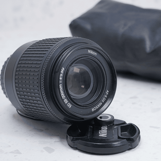 Nikon AF-S DX Zoom-NIKKOR 55-200mm f/4-5.6G ED - USADO 4
