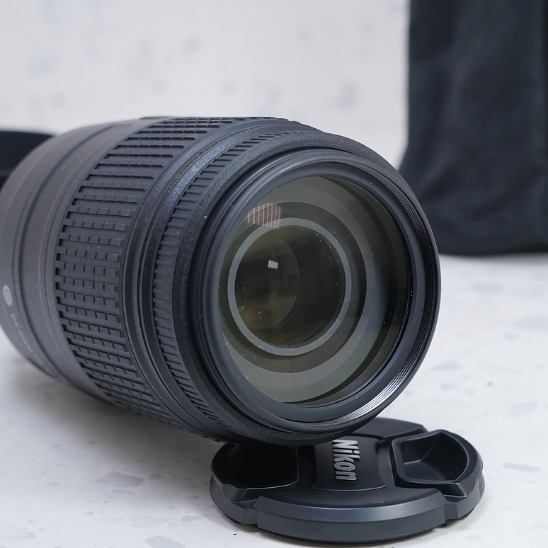 Nikon AF-S DX NIKKOR 55-300mm f/4.5-5.6G ED VR - USADO 4
