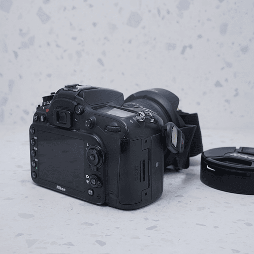 Nikon D7200 + 8-15mm - USADO 5