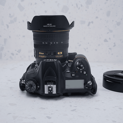 Nikon D7200 + 8-15mm - USADO 7