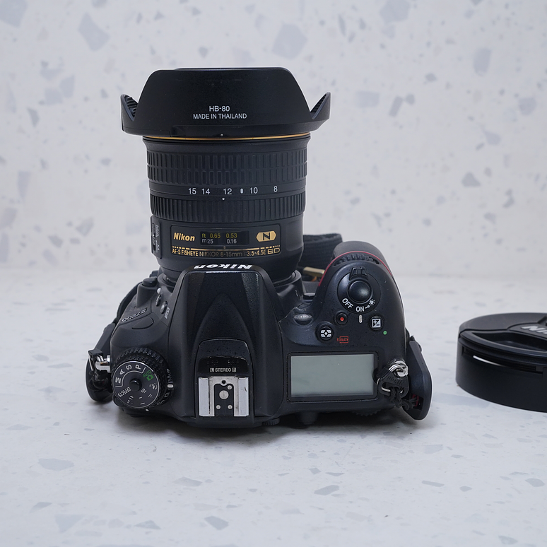 Nikon D7200 + 8-15mm - USADO 7