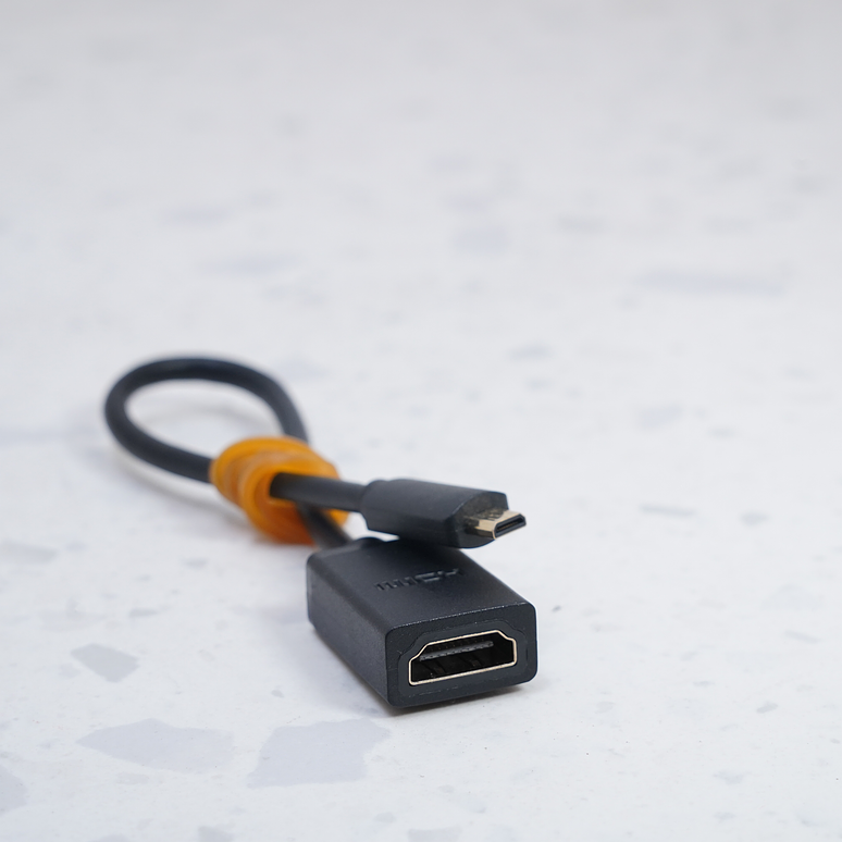 Adaptador Mini HDMI a HDMI - USADO 2