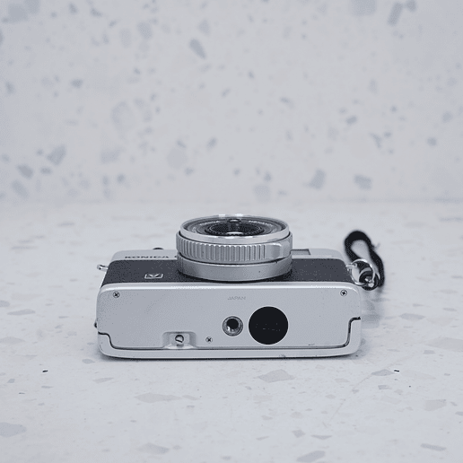 Konica C35 - USADO 7