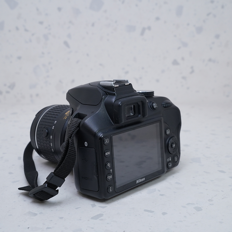 Nikon D3400 + Lente 18-55mm - USADO 3