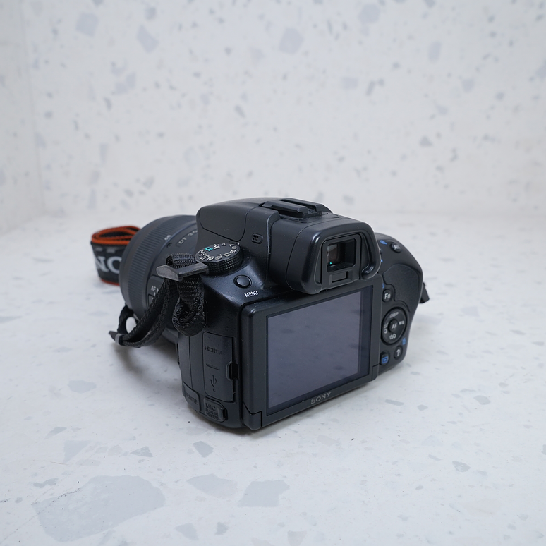 Sony A37 + 18-55 mm - USADO  3