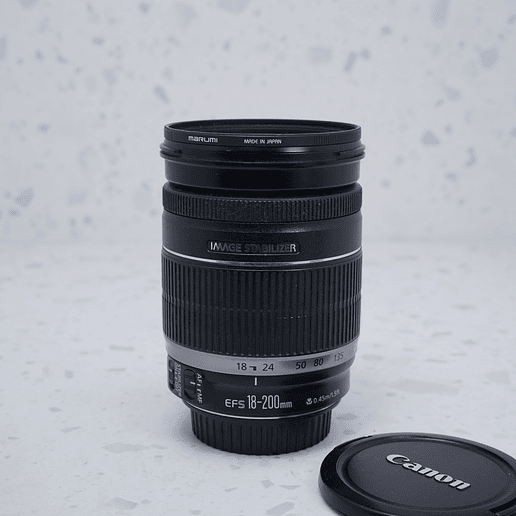 Canon EF-S 18-200mm f/3.5-5.6 IS - USADO 2