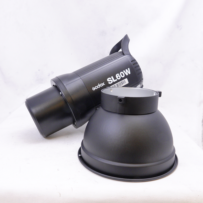 SL60W Daylight LED Monolight - USADO 2