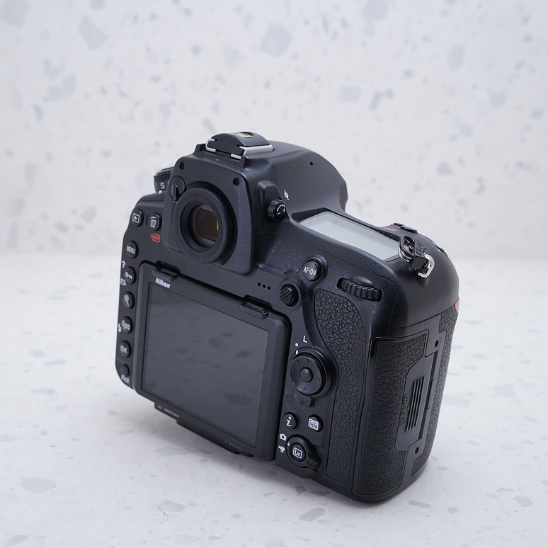 Nikon D850 (Body) - USADO 3