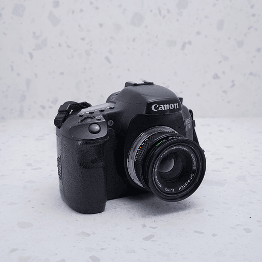 Canon EOS 7D + Olympus 50mm - USADO 3