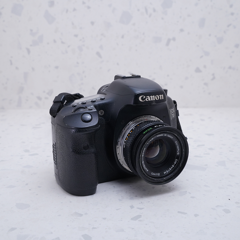 Canon EOS 7D + Olympus 50mm - USADO 3