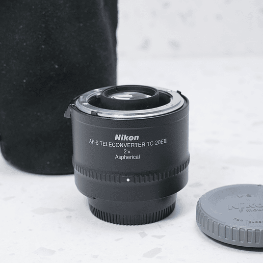 Teleconverter AF-S TC-20E III 2x - USADO 3