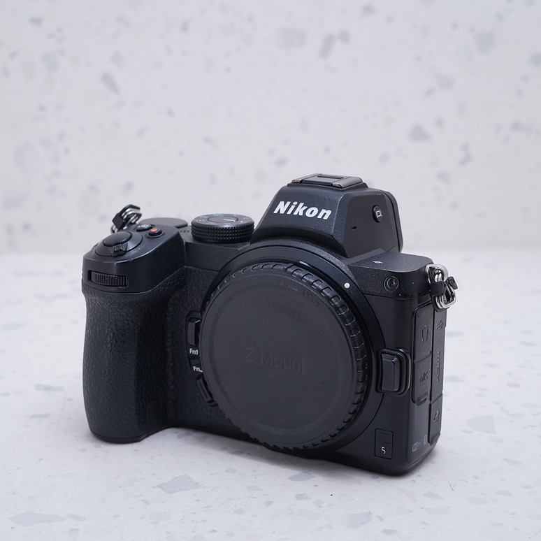 Nikon Z5 (Body) - USADO 2
