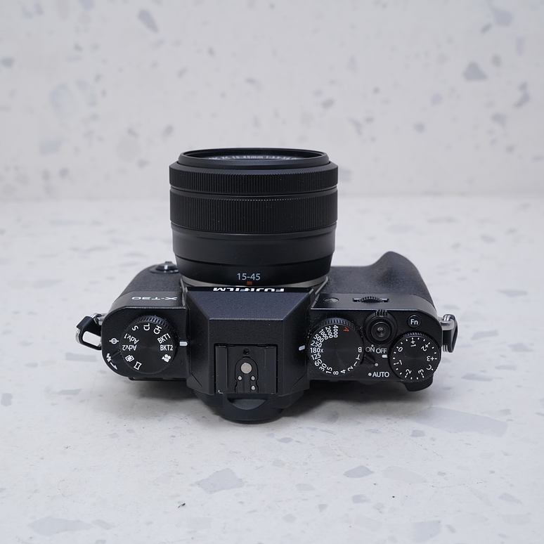 FUJIFILM X-T30 + 15-45mm - USADO 5