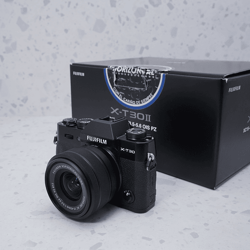 FUJIFILM X-T30 + 15-45mm - USADO 8