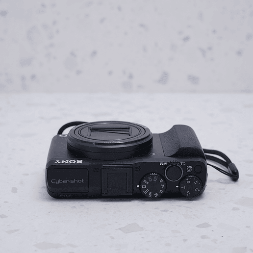 Sony Cyber-shot HX50V - USADO 4