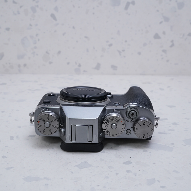 FUJIFILM X-T2 - USADO 3