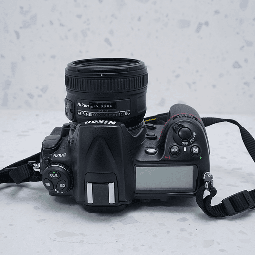 Nikon D300S + 50mm - USADO 3