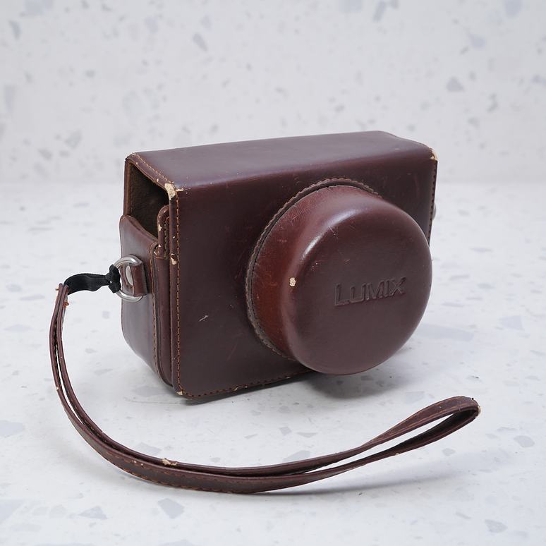 Estuche de cuero Lumix - USADO 2