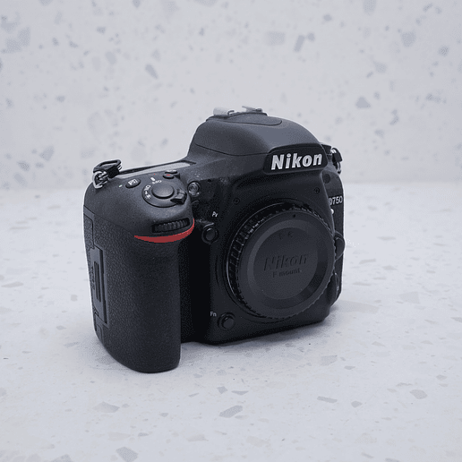 Nikon D750 (Body) - USADO 4