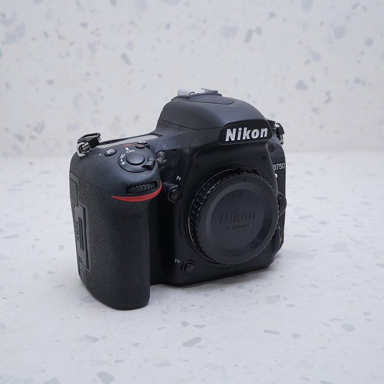 Nikon D750 (Body) - USADO 4