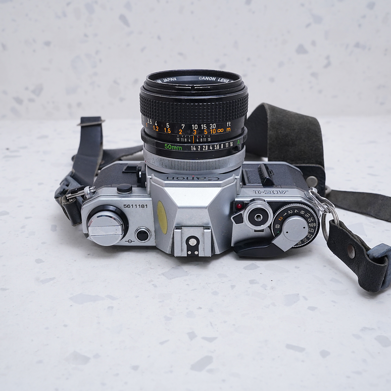 Canon AE-1 + Lente 50mm f/1.4 - USADO 5