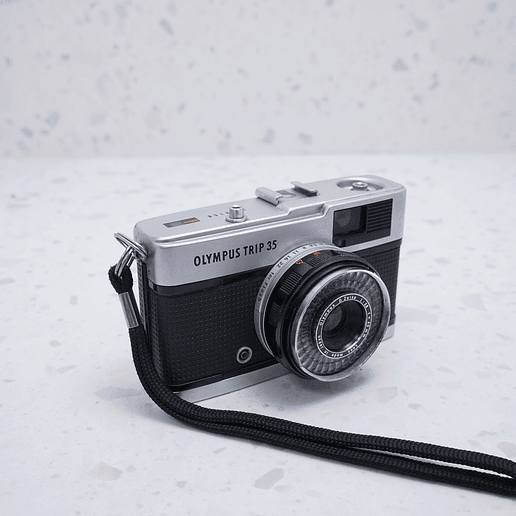 Olympus Trip 35 - USADO 3