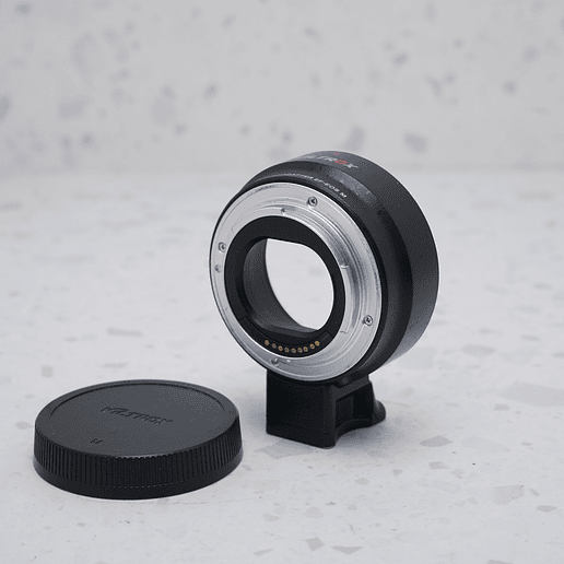 Adaptador Viltrox EF-EOS M - USADO 3