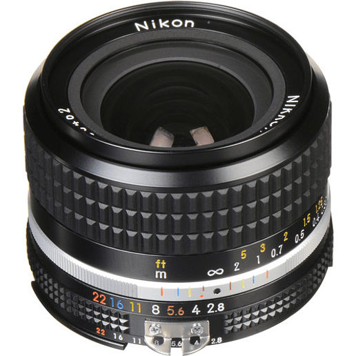 Nikon NIKKOR 24mm f/2.8 - USADO 1